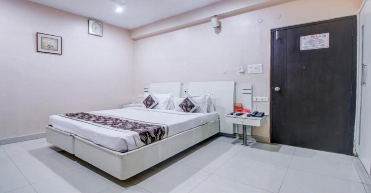 Fabexpress Tourist Plaza Hyderabad Exterior foto