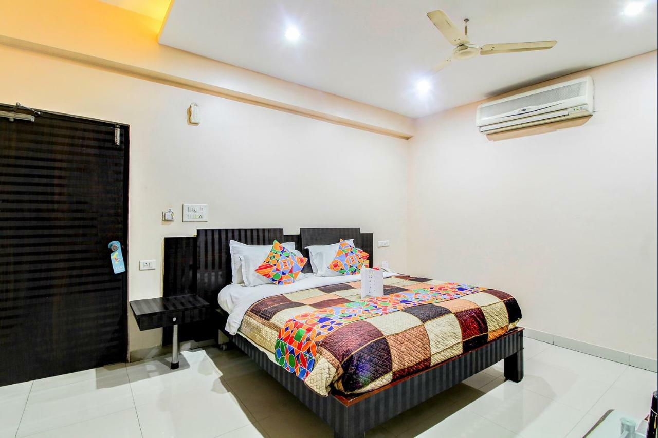 Fabexpress Tourist Plaza Hyderabad Exterior foto